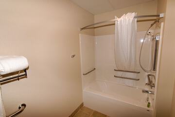 Room 62 of 94