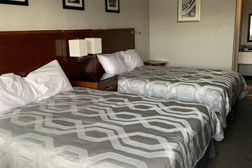 Room 9 of 24