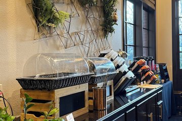 Breakfast/Coffee Service 45 of 73