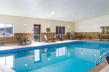 Pool 6 of 75