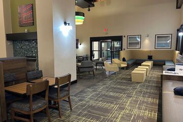 Comfort Inn & Suites