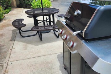 BBQ/picnic area