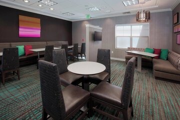 Breakfast/Coffee Service 20 of 24