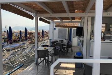 Beach bar