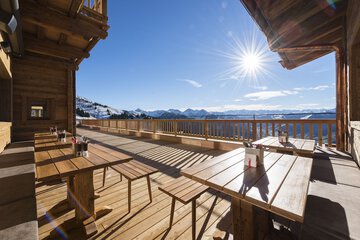 Sundeck