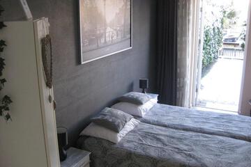 Photo 52