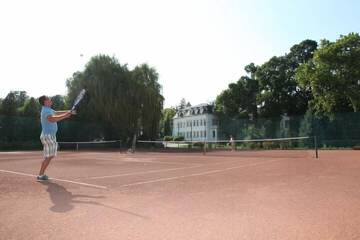 Tennis court