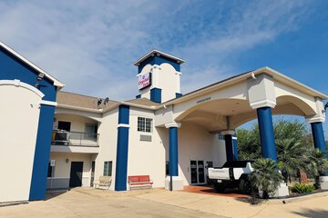 Crystal Inn - Garth Rd