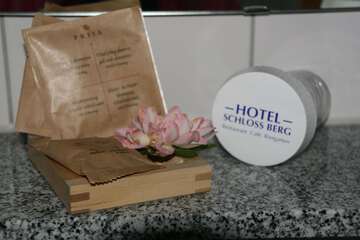 Bathroom amenities