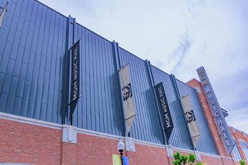 Entertainment 91 of 95