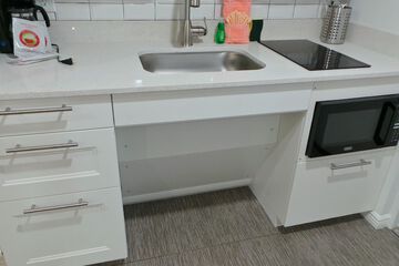 Private kitchenette