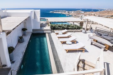 Beach/ocean view