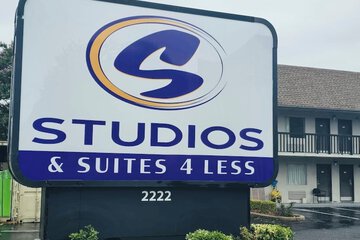 STUDIOS & SUITES 4 LESS CHESAPEAKE