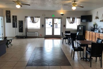 Breakfast/Coffee Service 46 of 47