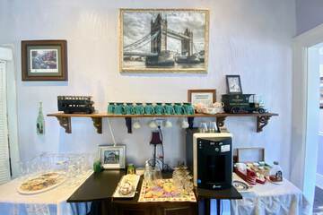 Breakfast/Coffee Service 37 of 47