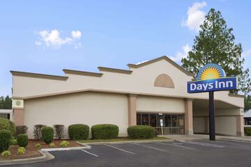 Days Inn by Wyndham Fayetteville-South / I-95 Exit 49
