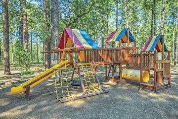 Children's play area - outdoor