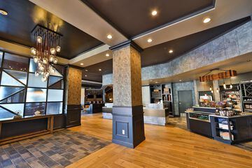 Hotel Interior 11 of 93