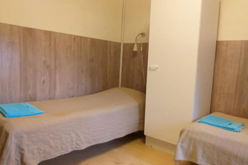 guest_rooms