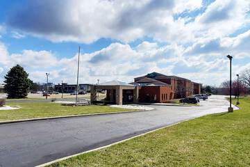 Wingate by Wyndham Canton / Hall of Fame