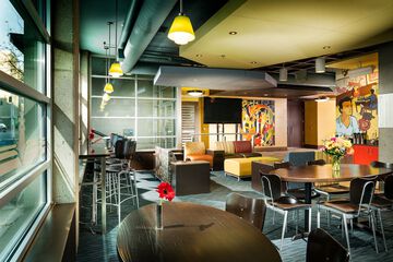 Breakfast/Coffee Service 31 of 35