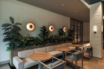 Coffee shop