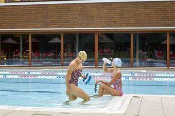 Exercise/lap pool