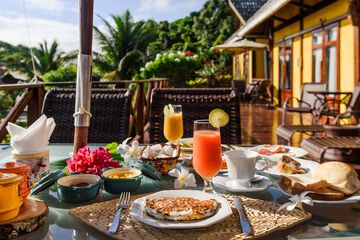 Breakfast meal