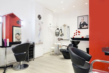 Hair salon