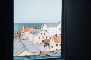 Beach/ocean view