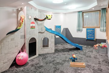 Children's play area - indoor