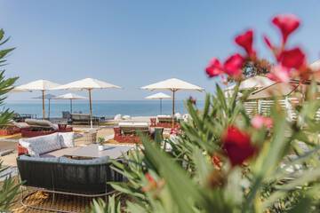 Beach bar