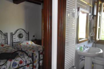Photo 35