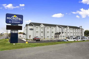 Microtel Inn & Suites by Wyndham Carrollton