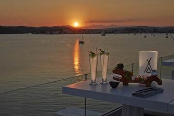 Couples dining