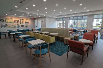 Home2 Suites by Hilton Cincinnati Midtown Oakley