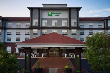 Holiday Inn Hotel & Suites Madison West - Middleton by IHG
