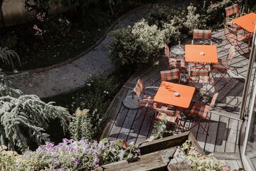 Sundeck