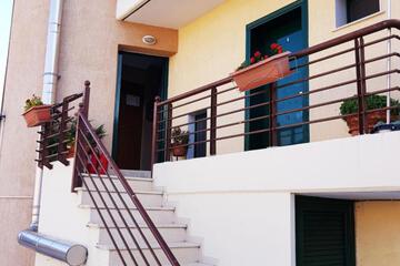 Photo 34