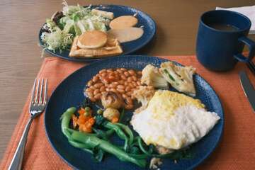 Breakfast meal