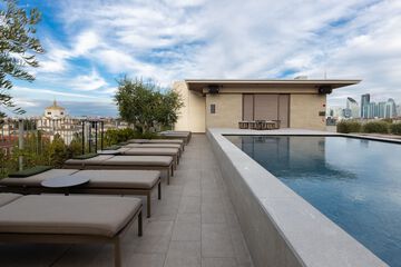 Rooftop pool