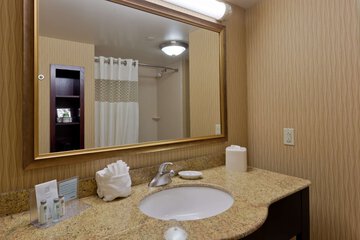 Room 30 of 46