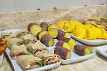 Breakfast buffet