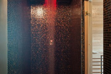 Vichy shower