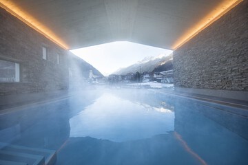 Infinity pool