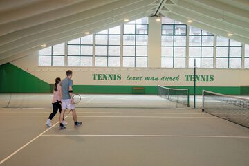 Tennis court