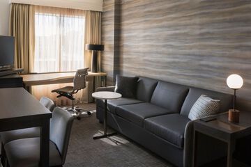 Room 16 of 47
