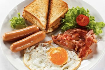 Breakfast meal