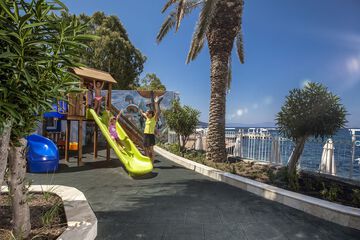 Children's play area - outdoor
