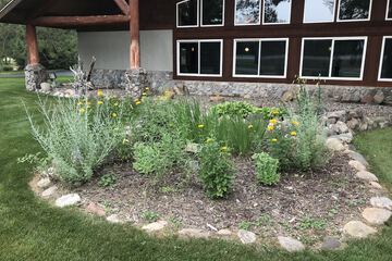 Hotel Exterior 37 of 38